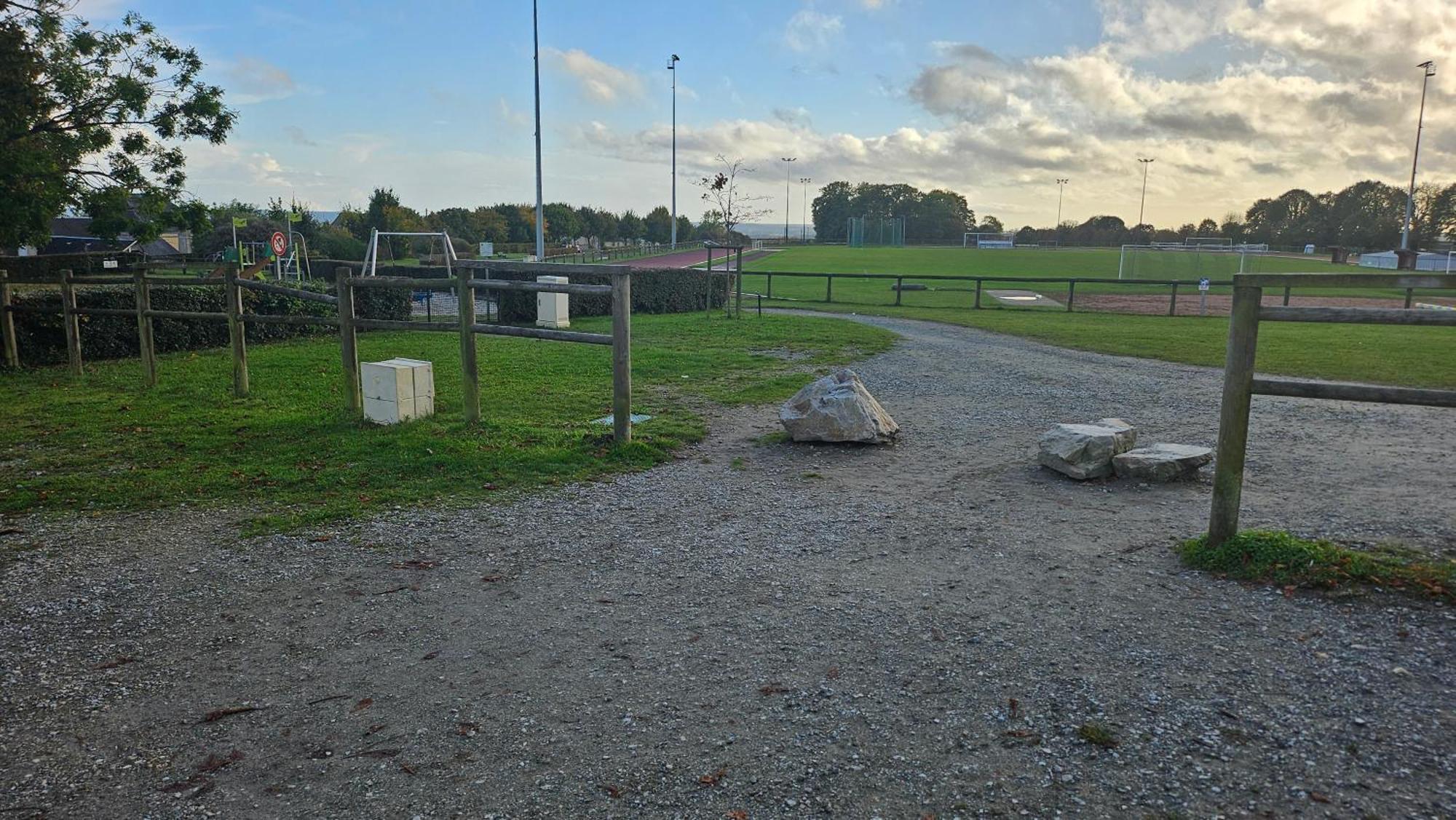 Studio De L'Hippodrome Mortagne-au-Perche Eksteriør billede